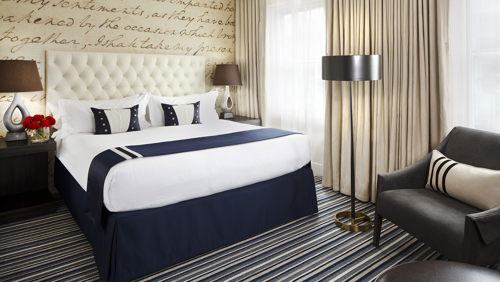 Guestroom with 1 king bed at Kimpton Hotel George